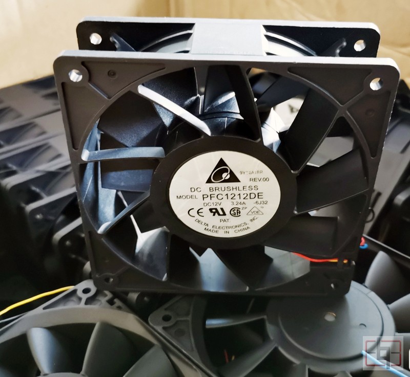 DELTA PFC1212DE 12V 3.24A 4.8A 2wires 3wires 4wires Cooling Fan